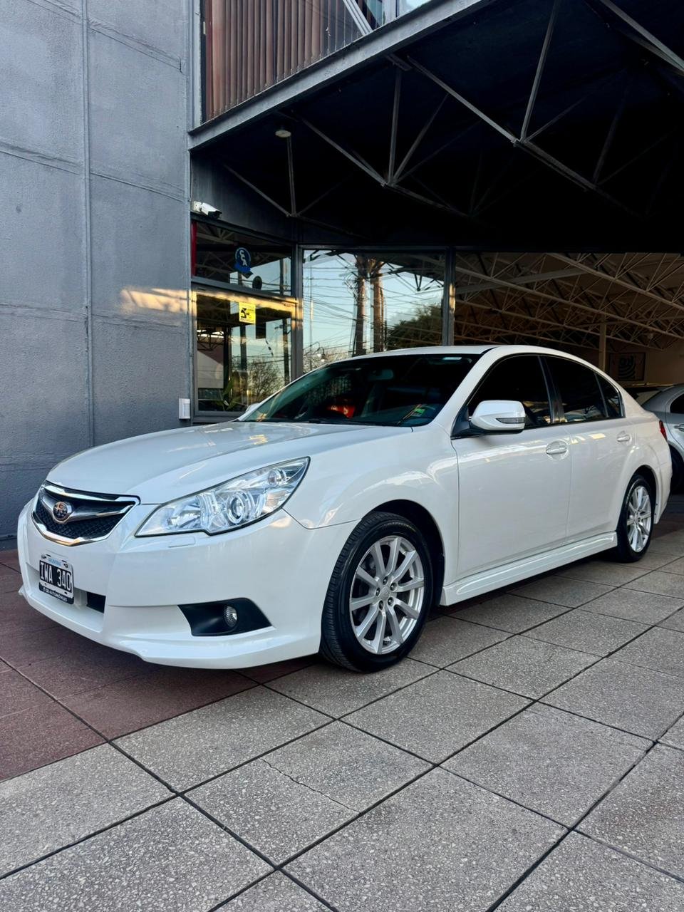 Subaru Legacy Premium